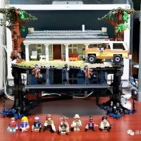 Review of No Brand 25010 Stranger Things The Upside Down Lego Counterfeit 75810